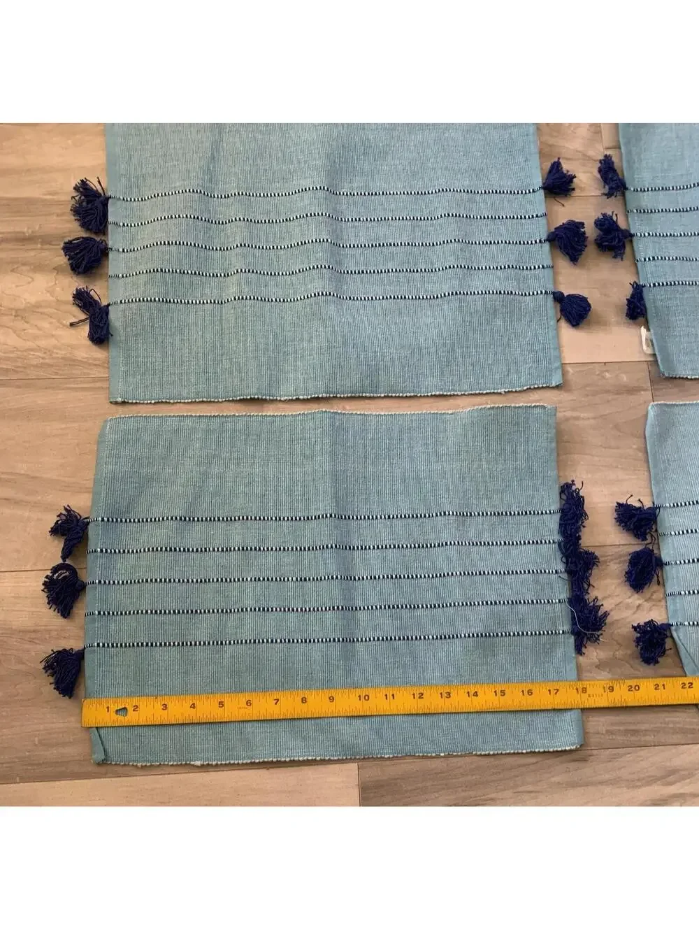 Pier 1 Imports Blue Placemats Set of 4 - 100% Cotton Great Condition 18' x 13”